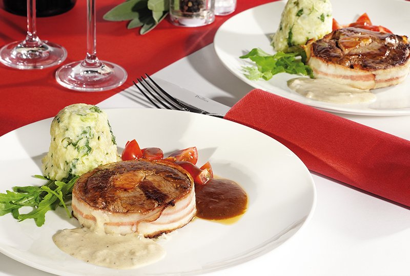 Vázaný steak