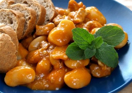 Máslové fazole s jehněčím