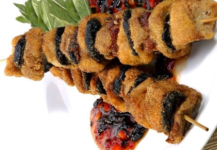 Špízy z panenky se švestkou